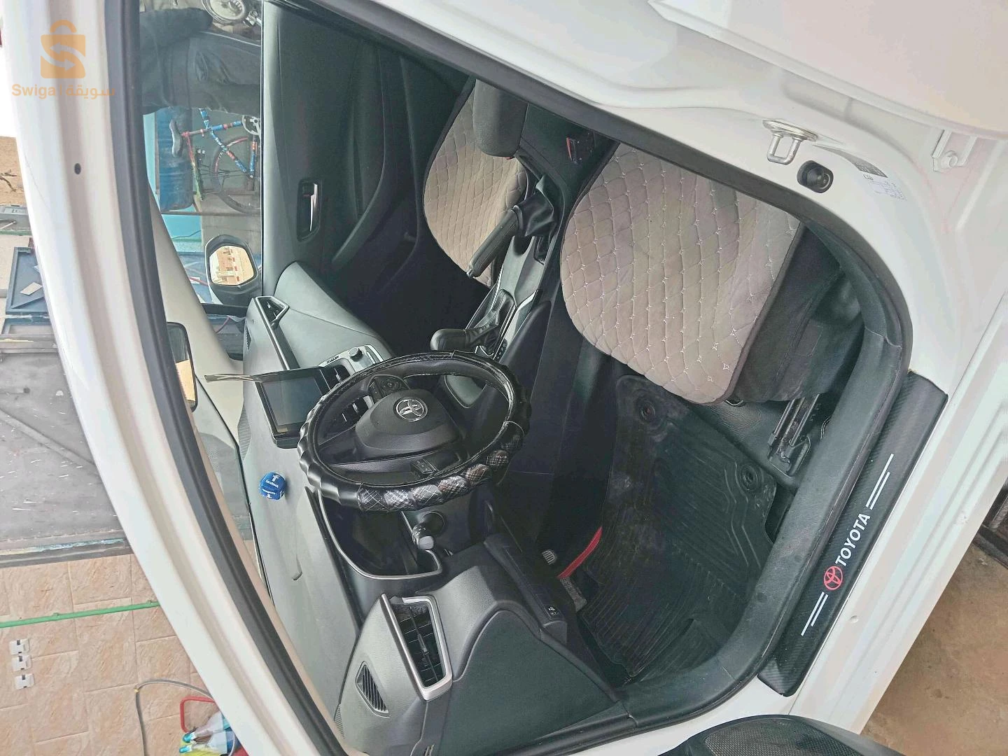 تويوتا Corolla 2023 1  ادرار