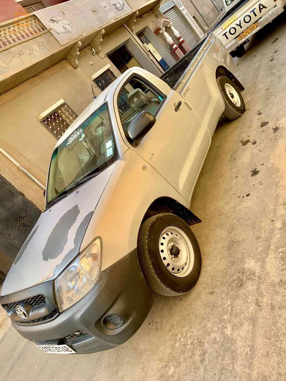 تويوتا Hilux 2011 48 غليزان