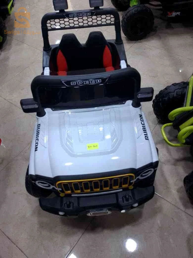 سيارة كهربائيّة