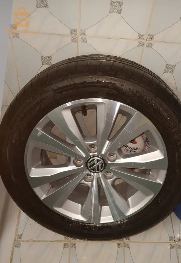 pneu avec jante par 16