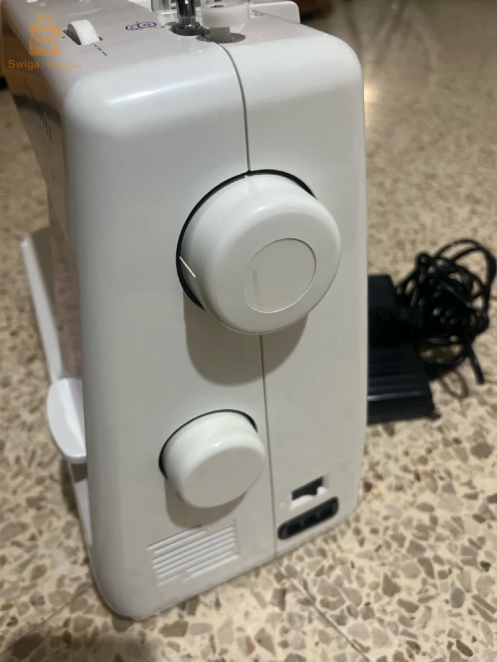 الة خياطة machine à coudre