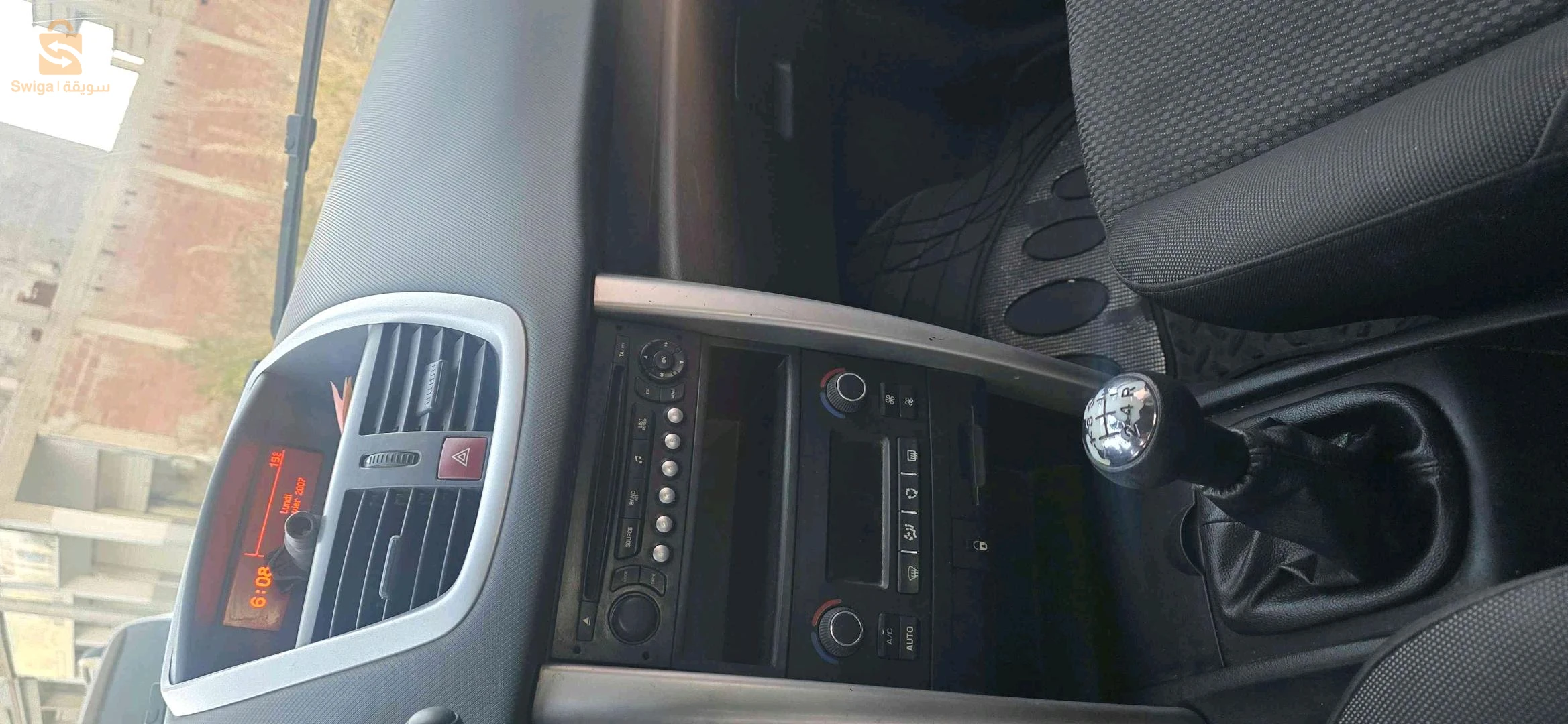 بيجو 207 2011 25 قسنطينة