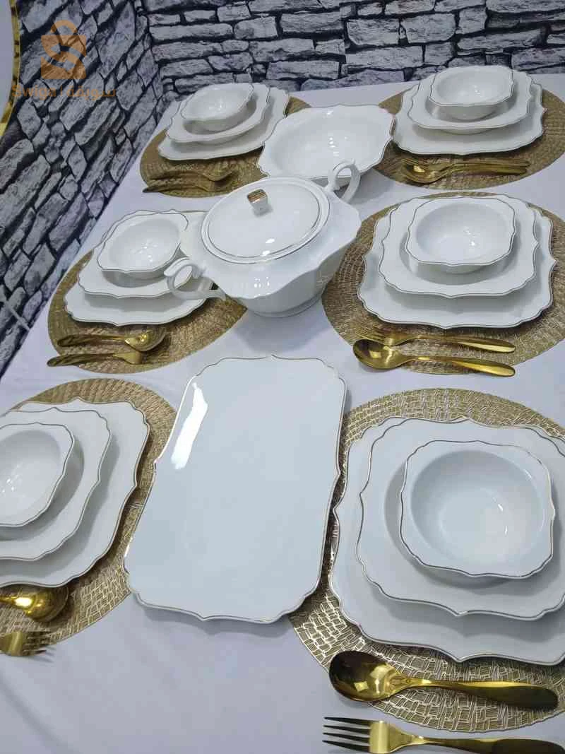 Service A Table 22 Piece  Blon B Dorri .  Art Colection Sample