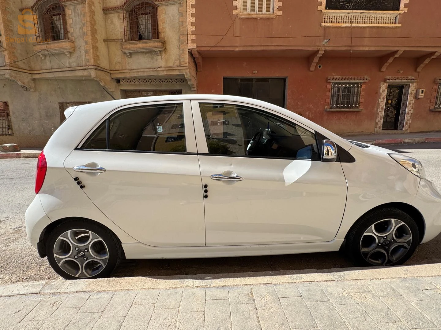 Kia Picanto 2016 29 MASCARA
