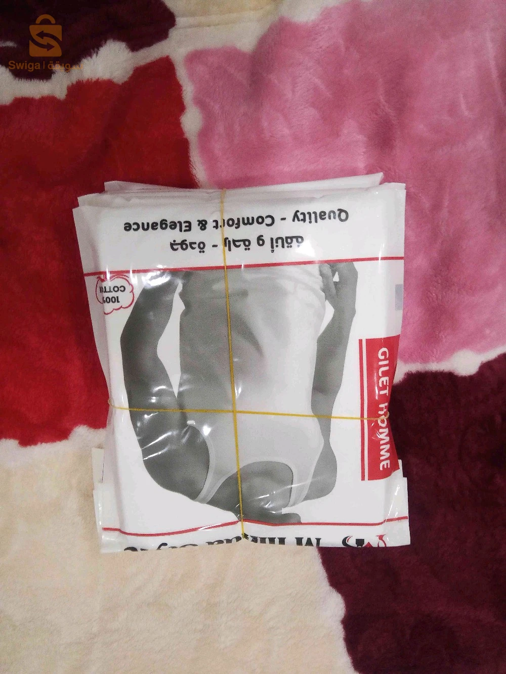 des tricot de peux et socquettes