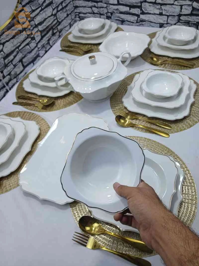 Service A Table 22 Piece  Blon B Dorri .  Art Colection Sample