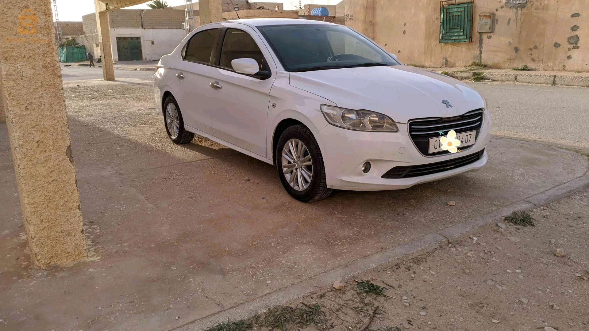 Peugeot 301 2014 7 BISKRA