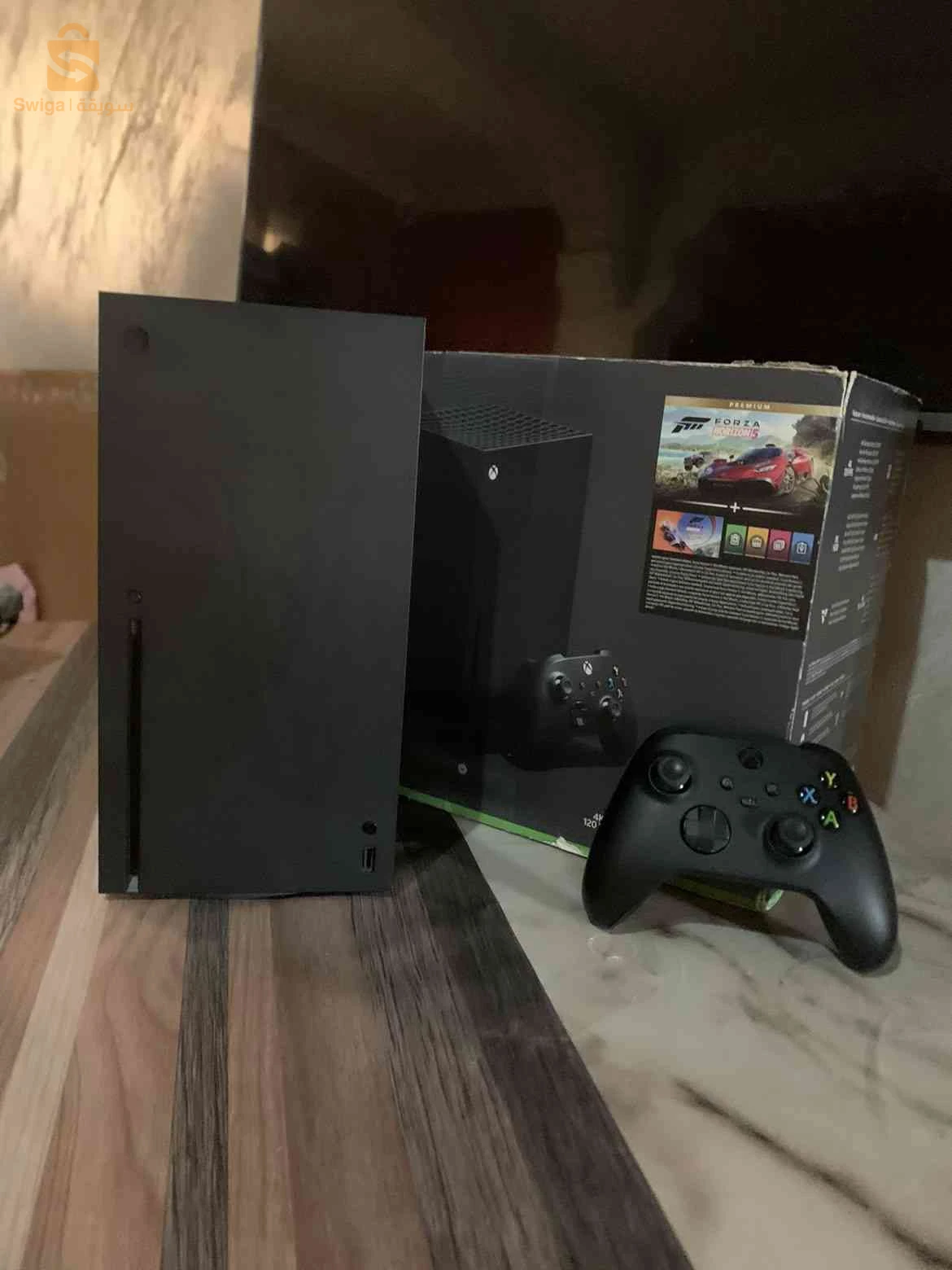 XBOX SÉRIES X ÉDITION FORZA HORIZON 5