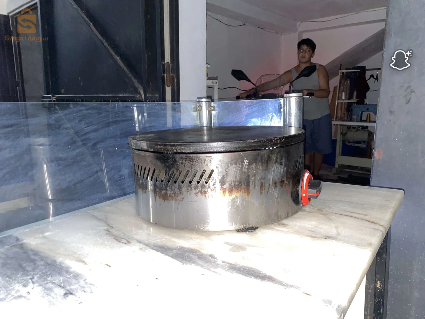 table crêpes et crêpière