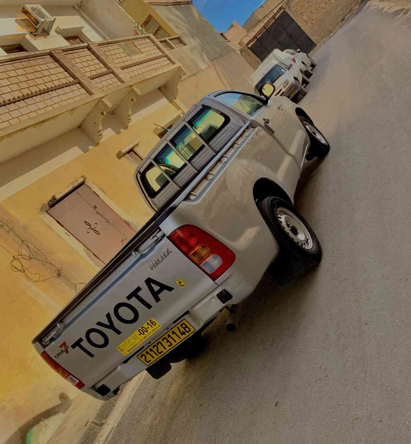 تويوتا Hilux 2011 48 غليزان