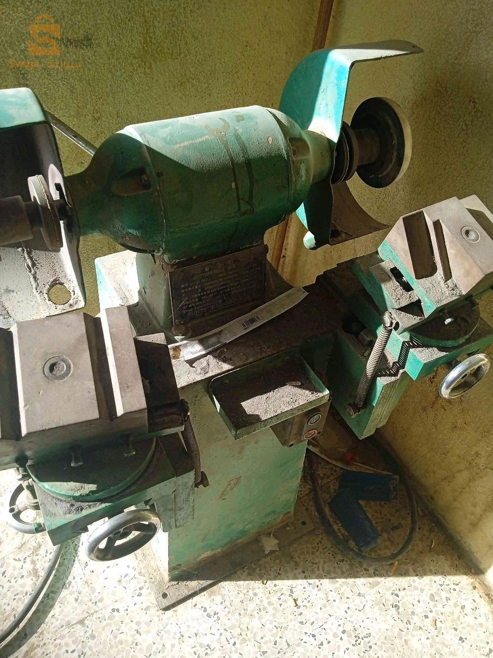 الة صناعة المسمار