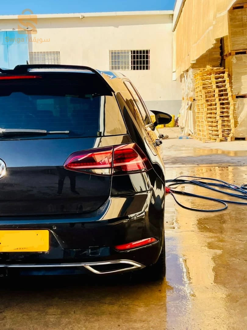 Volkswagen Golf 2019 7 BISKRA