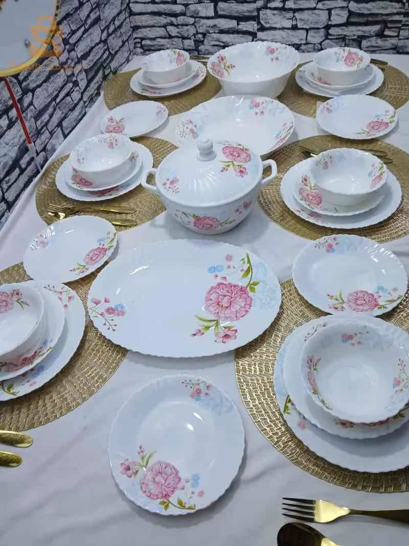 service à table 29 pièces à fleur