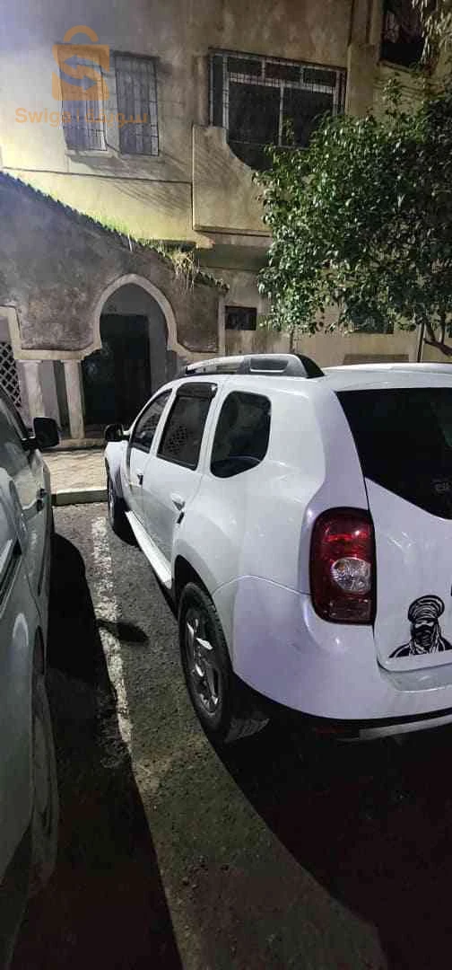 داسيا Duster 2012 26 المدية