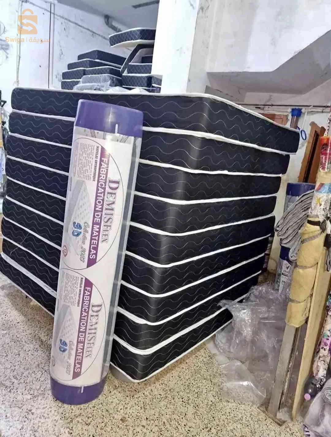 سرير حديدي مركب