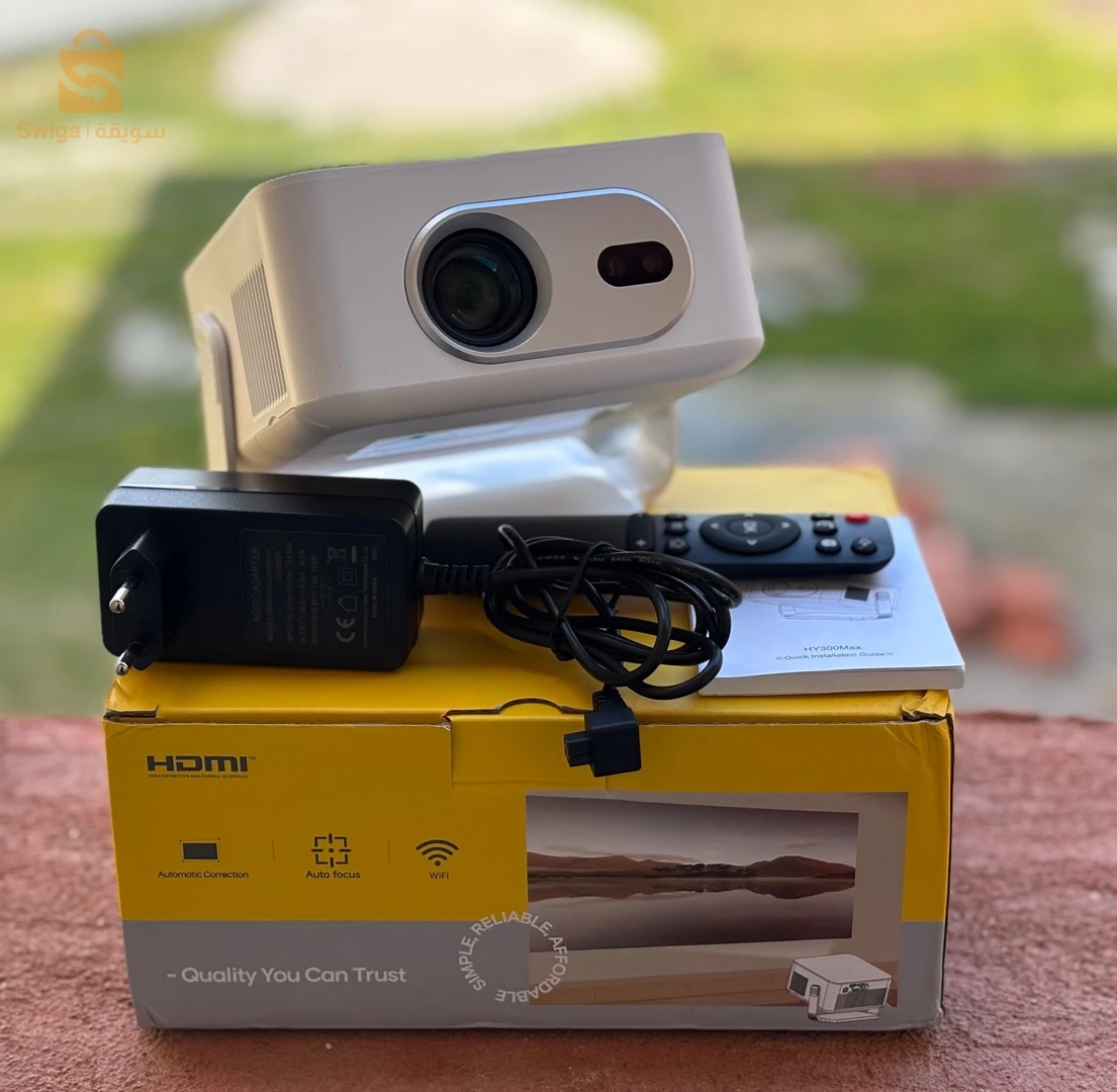 Magcubic HY300 Max Projector