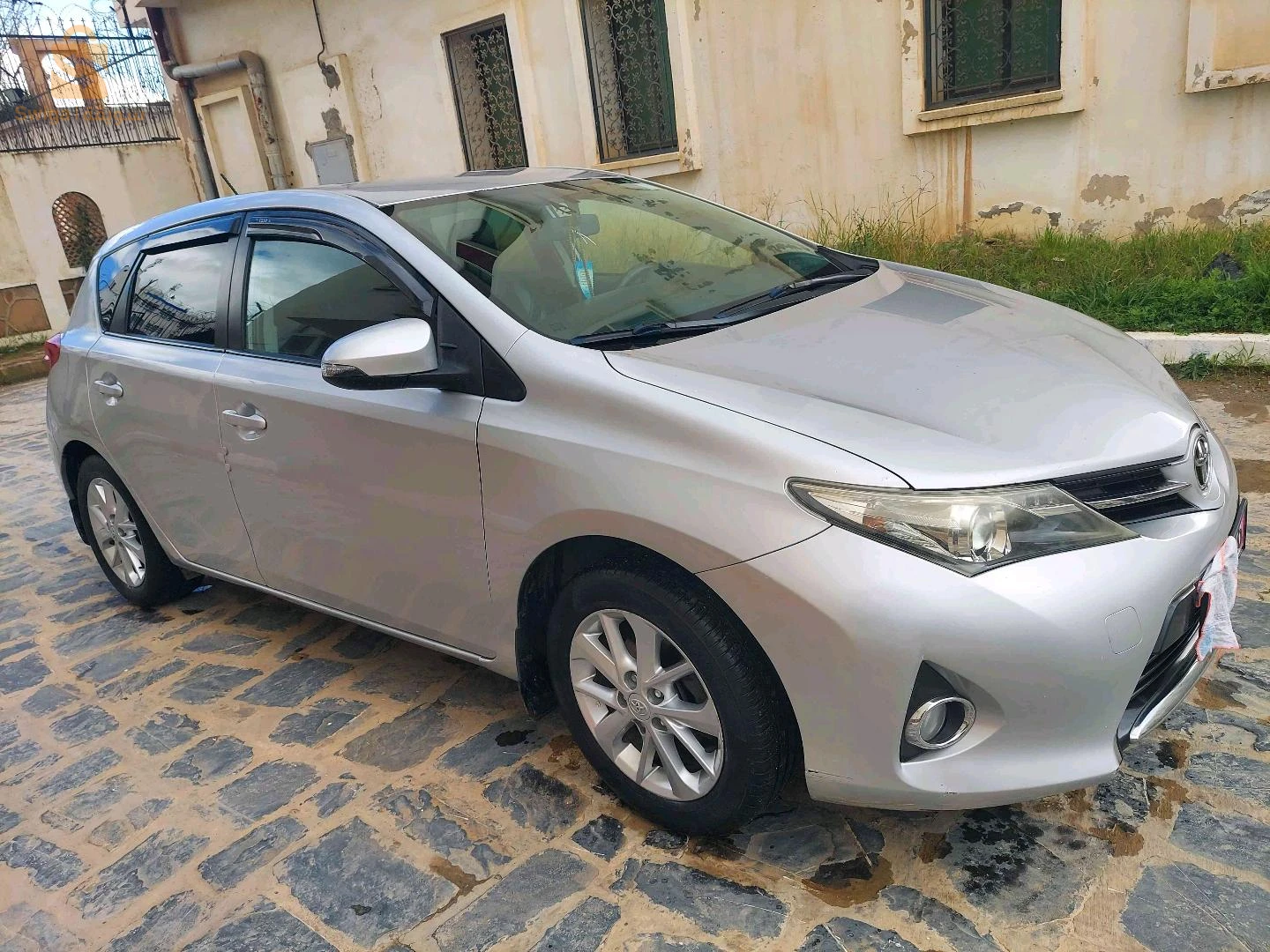 تويوتا Auris 2013 26 المدية