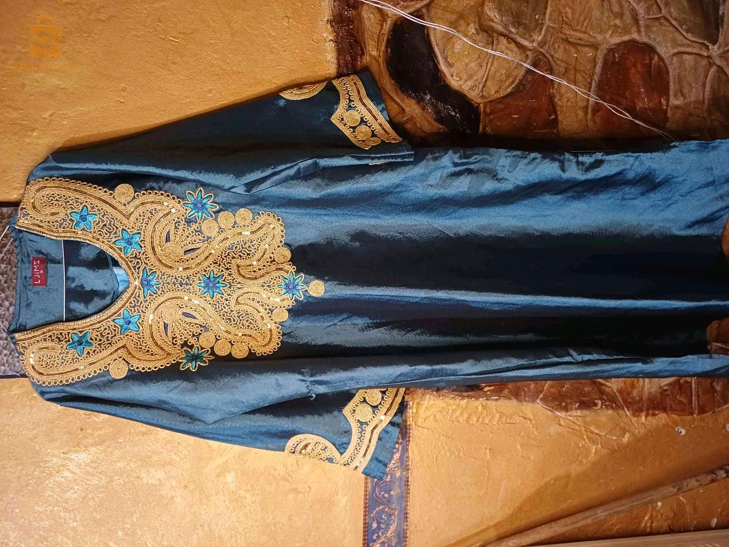 ملابس