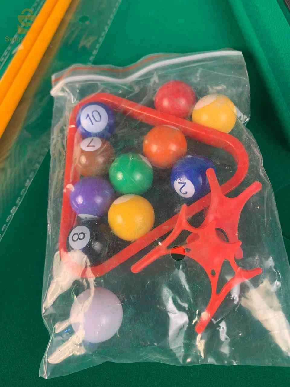 طاولة بيلياردو table de billard