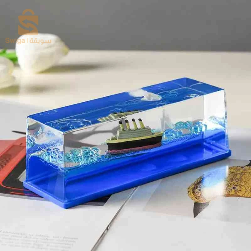 Décoration en forme de bateau de croisière insubmersible V2 - زينة على شكل سفينة سياحية لا تغرق