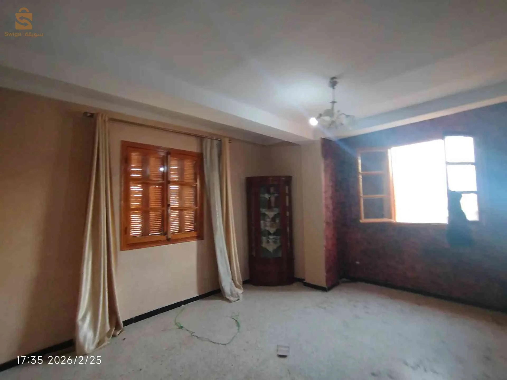 شقة للبيع بوڨرة البليدة الوثائق دفثر عقاري الطابق 4 الرقم0673014789