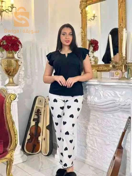 ملابس نساء
