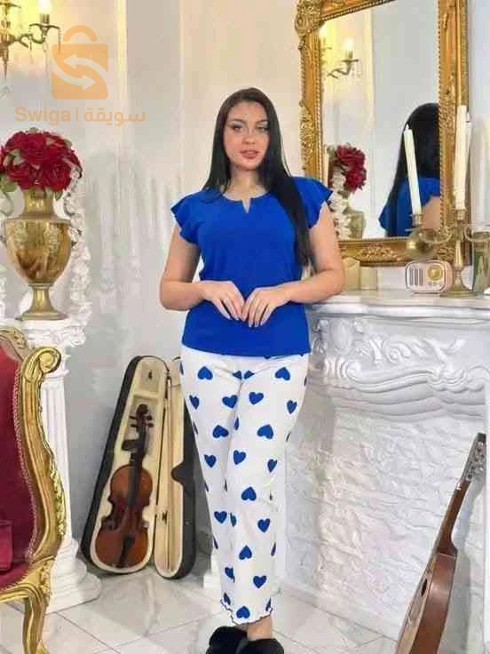 ملابس نساء