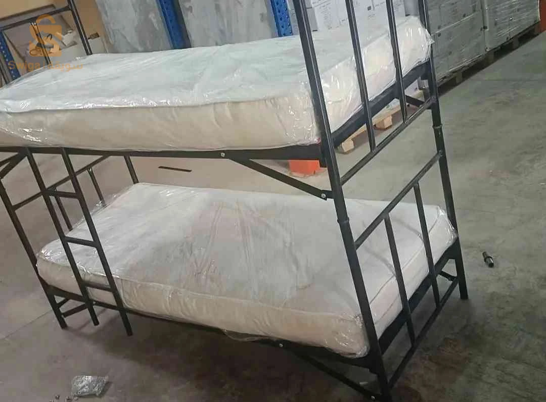 سرير حديدي مركب