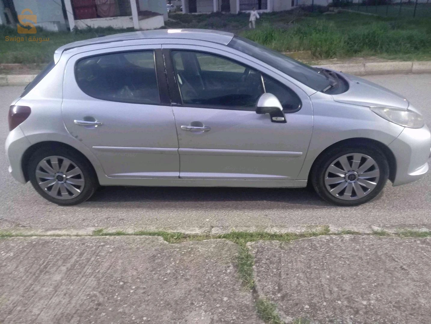 Peugeot 207 2008 10 BOUIRA