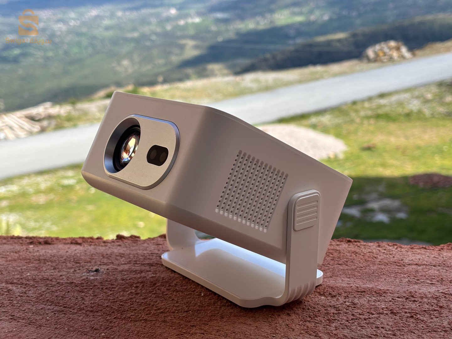Magcubic HY300 Max Projector