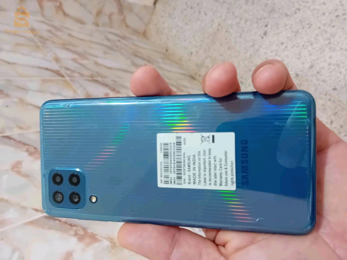 galaxy m32 Ram6/128
super amoled 90hz
Batterie 6000 Tchad nhare kamal
Caméra 64mp 
m3ah la boîte w chargeur