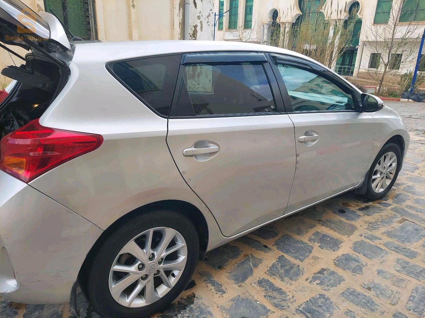تويوتا Auris 2013 26 المدية