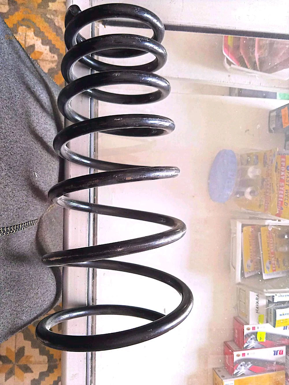 روسور ابودان خلفي لسيارة من نوع اكسنت