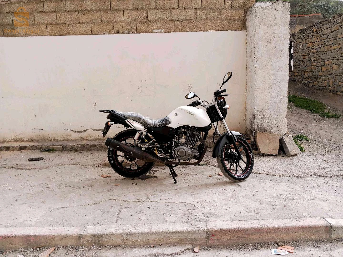 HADJIANG ponter la 200 cc année 2020