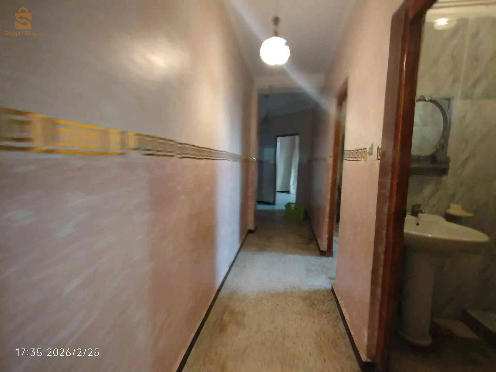 شقة للبيع بوڨرة البليدة الوثائق دفثر عقاري الطابق 4 الرقم0673014789