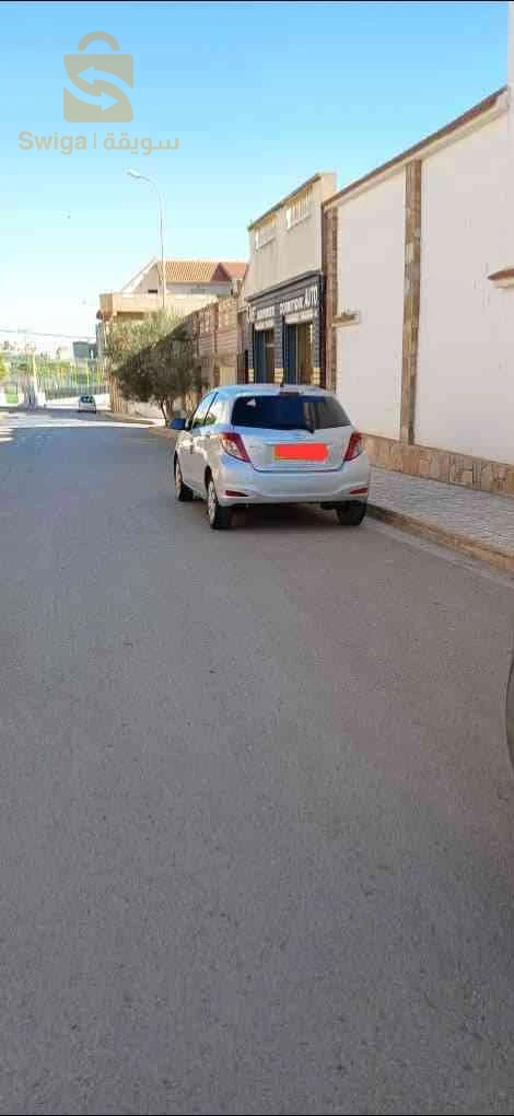 تويوتا Yaris 2013 20 سعيدة