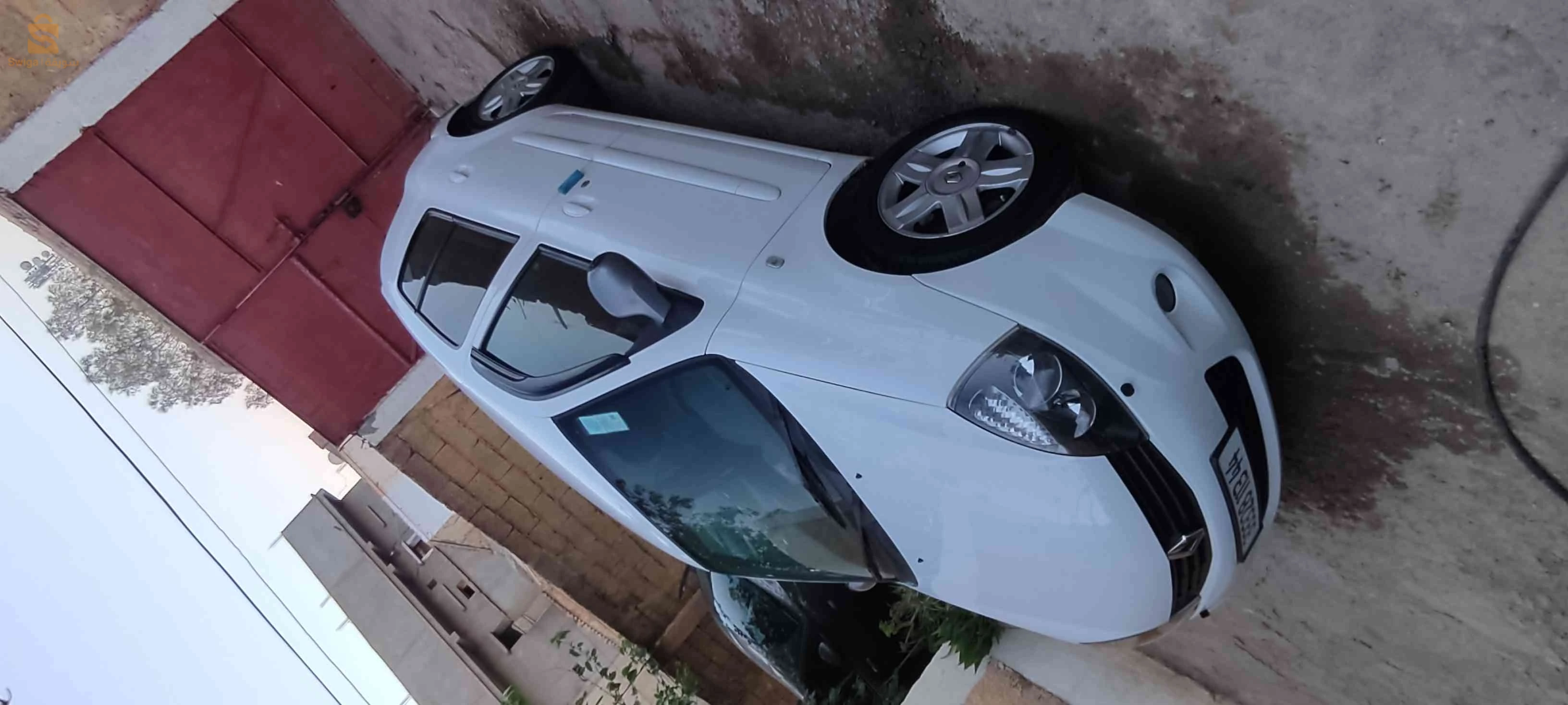 رينو campus 2013 44 عين الدفلى