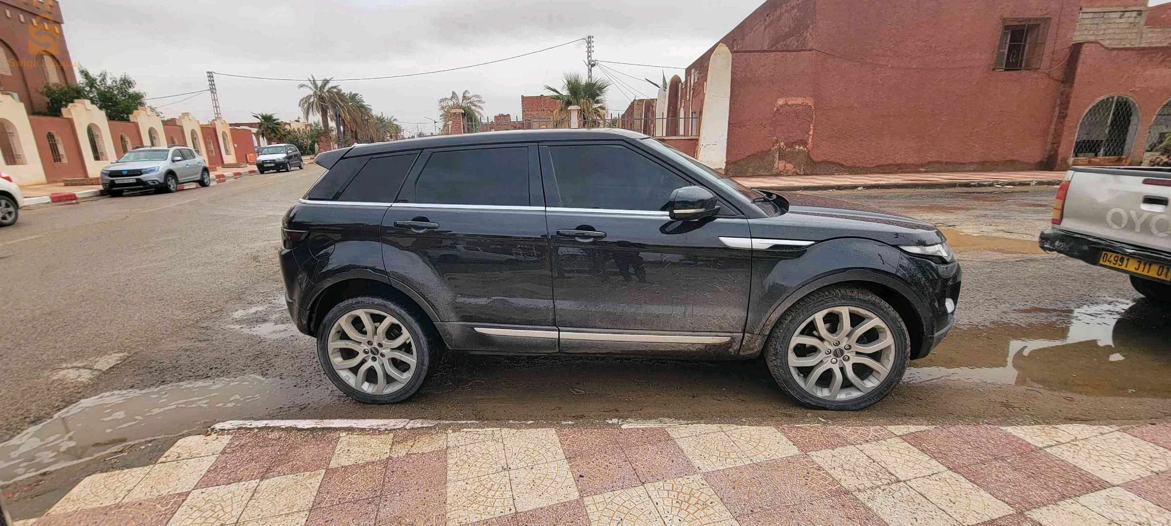 Land Rover SD 2012 1  ADRAR