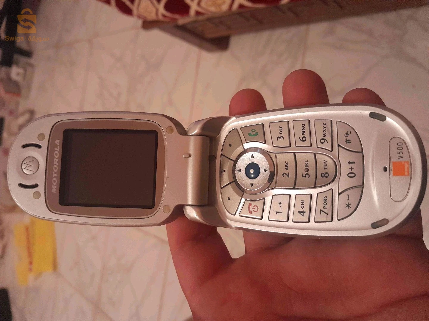 هاتف موتورولا v500