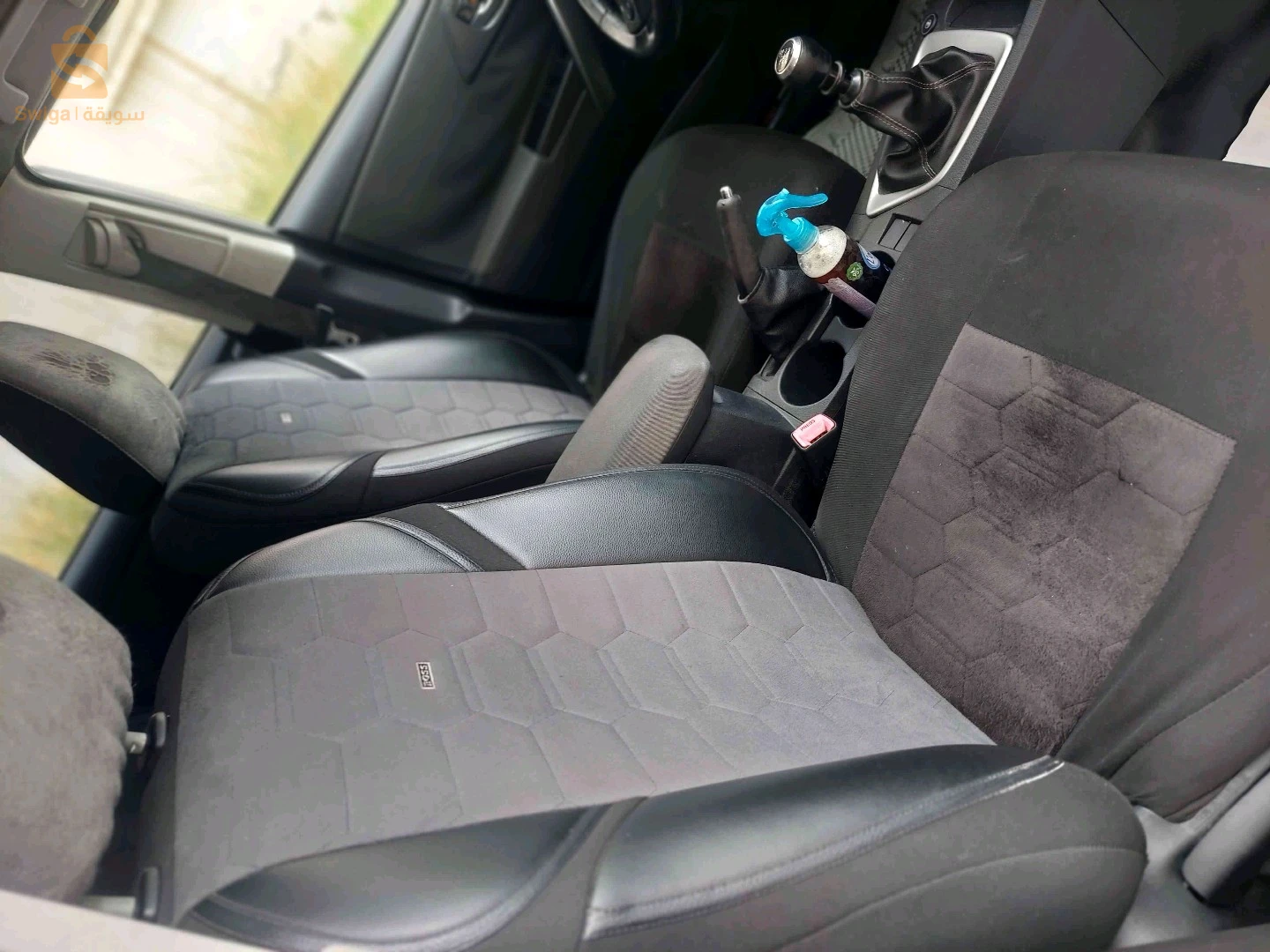 تويوتا Auris 2013 26 المدية