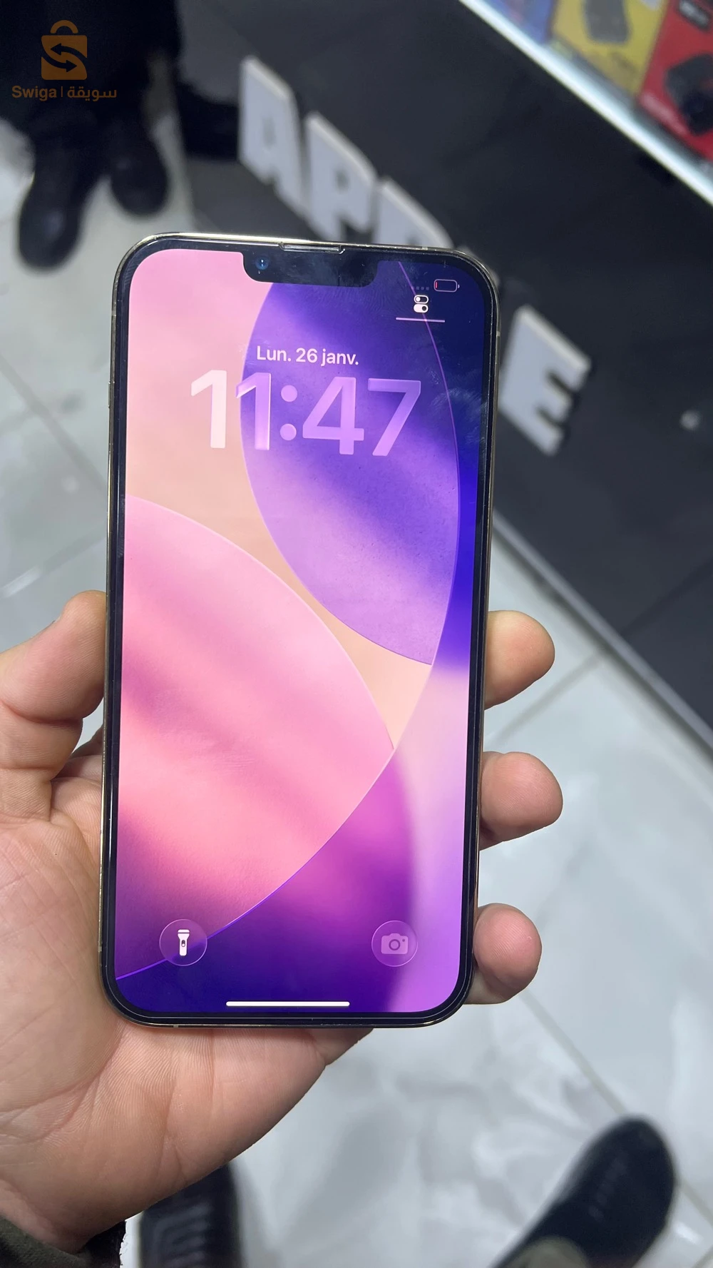 13 pro max 
128Go
93%