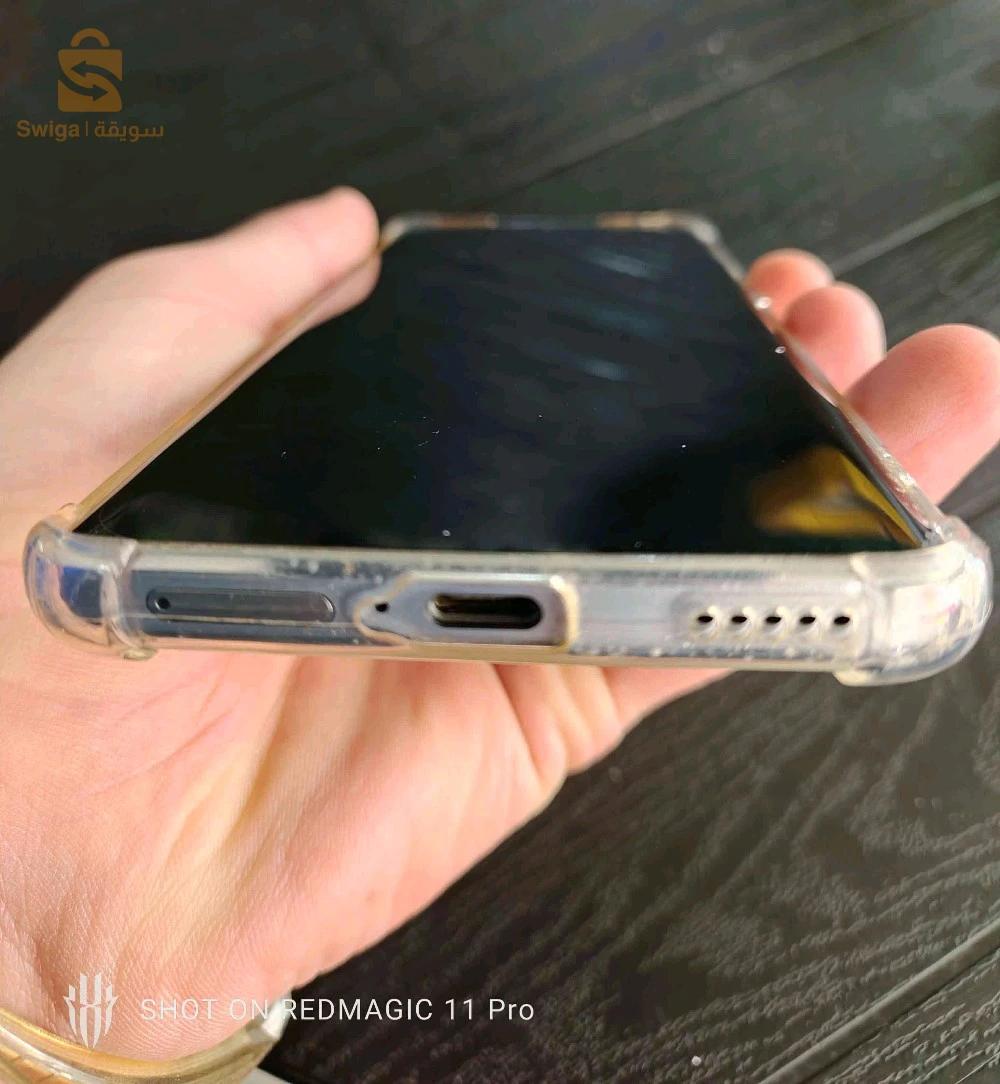 honor x50/ 
ram12/256/
avec chargeur 
5g