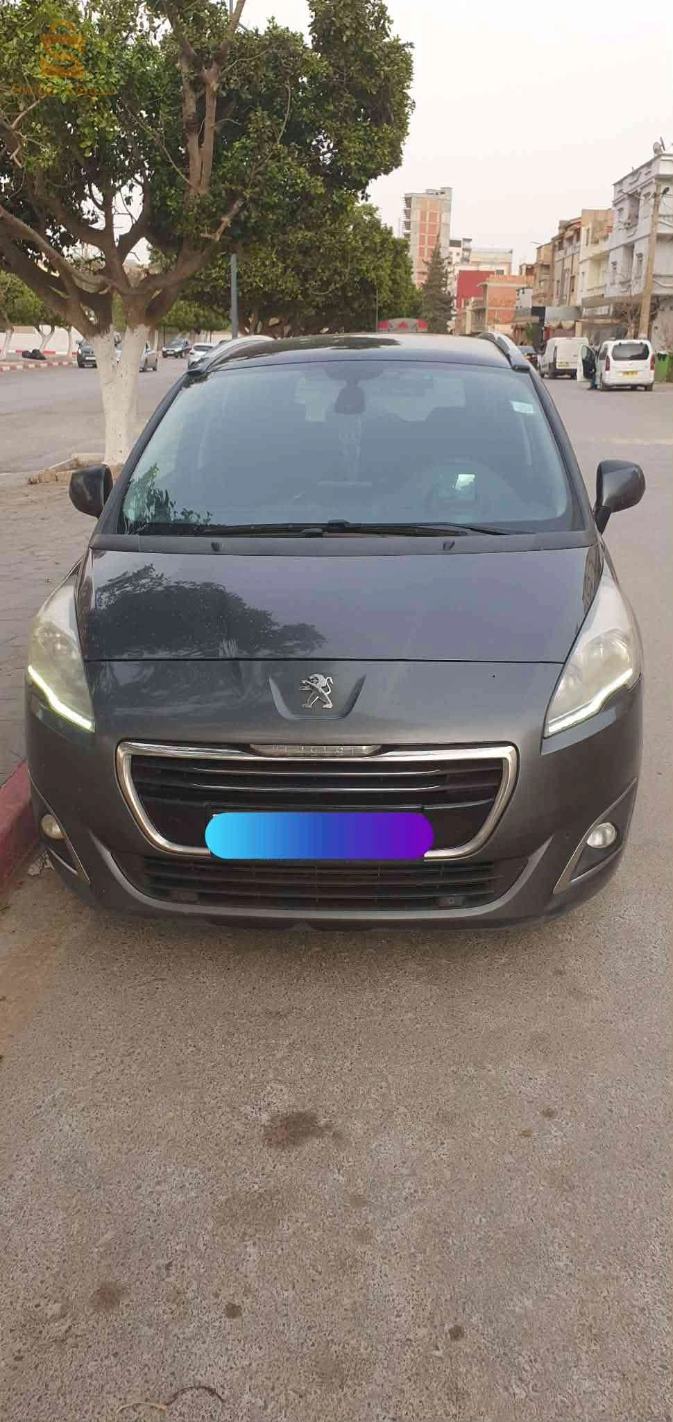 بيجو 5008 2015 31 وهران