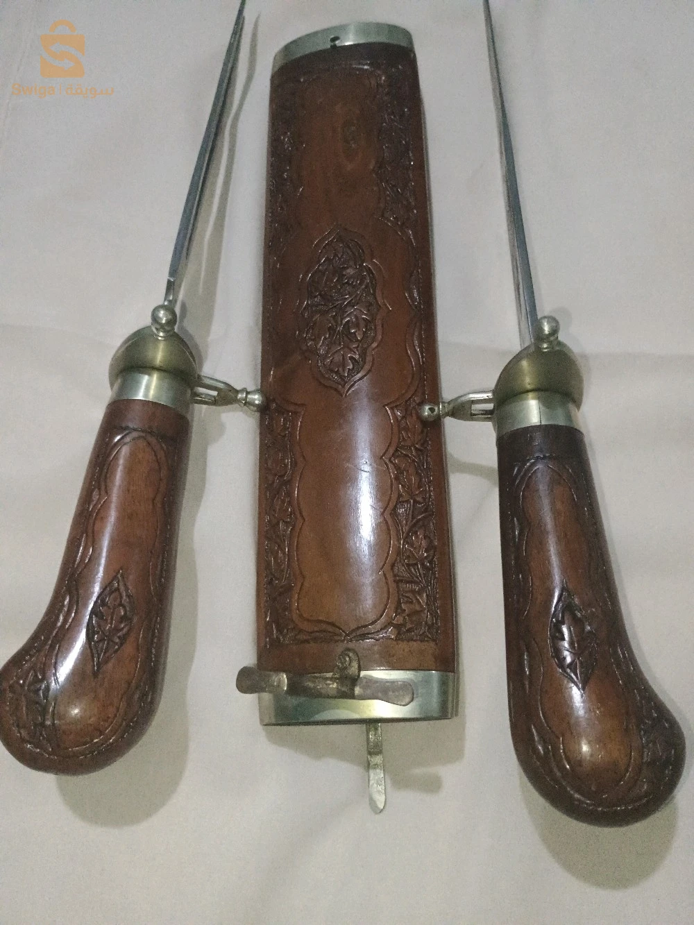 encien ensemble de découpage indien