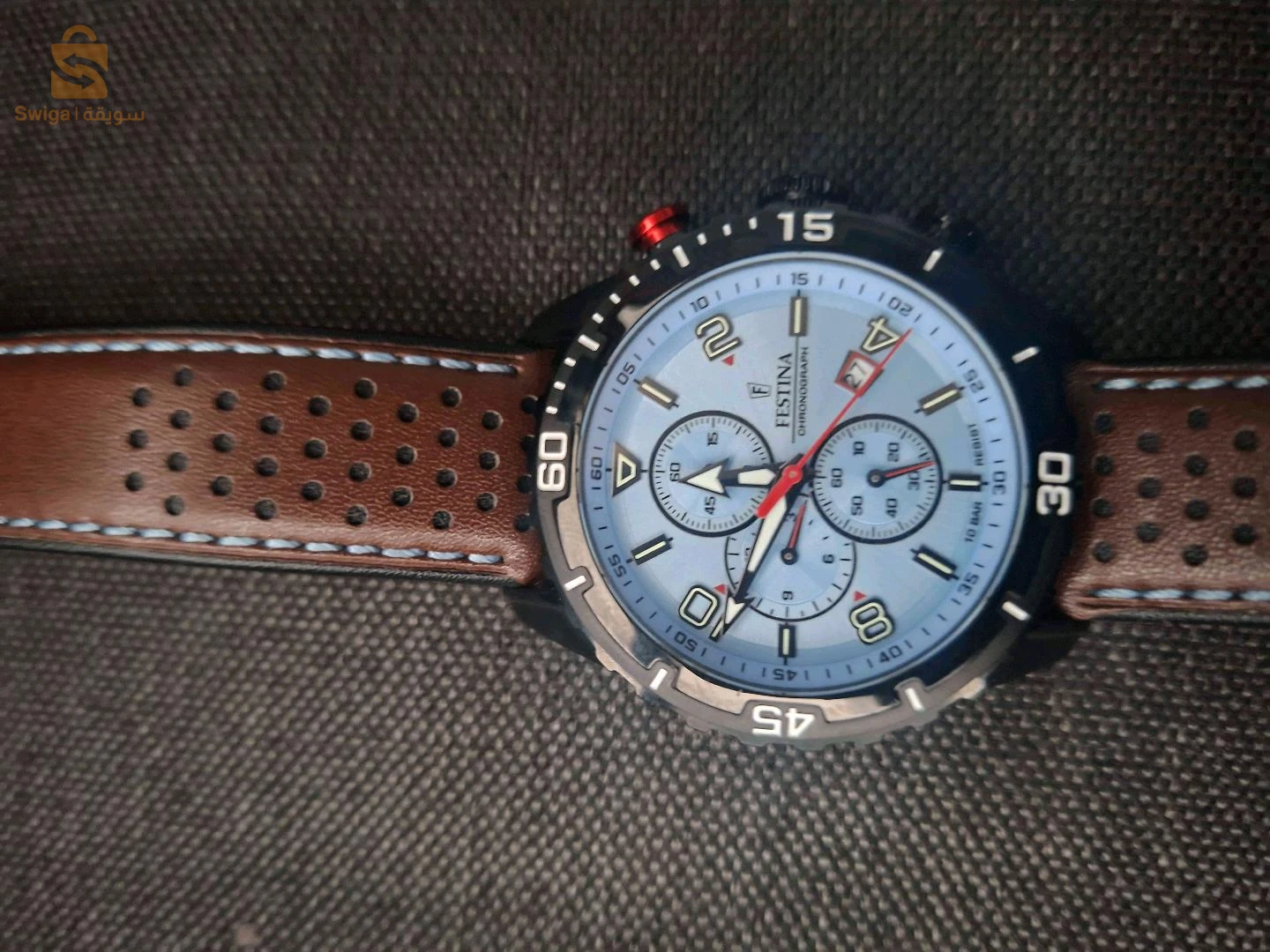 ساعة festina