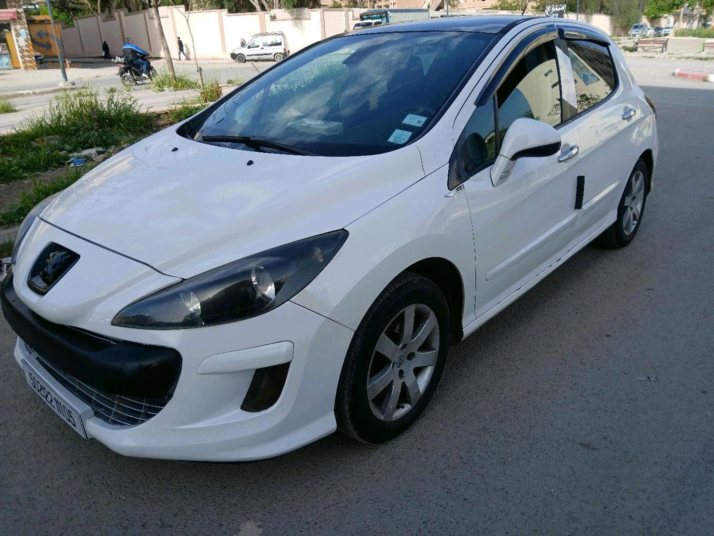 بيجو 308 2011 5 باتنة