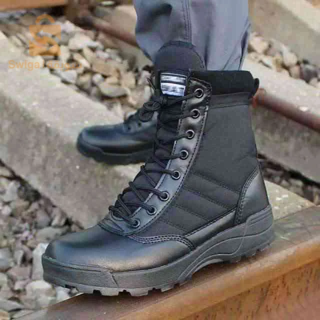 Godasse  noir 44/42فقط