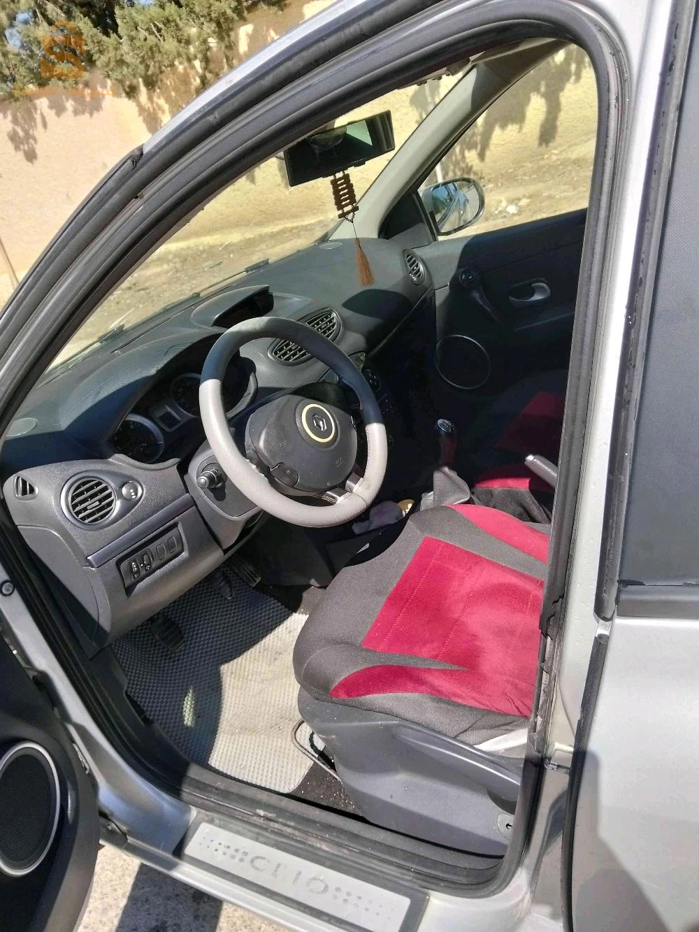 رينو Clio 3 2010 26 المدية