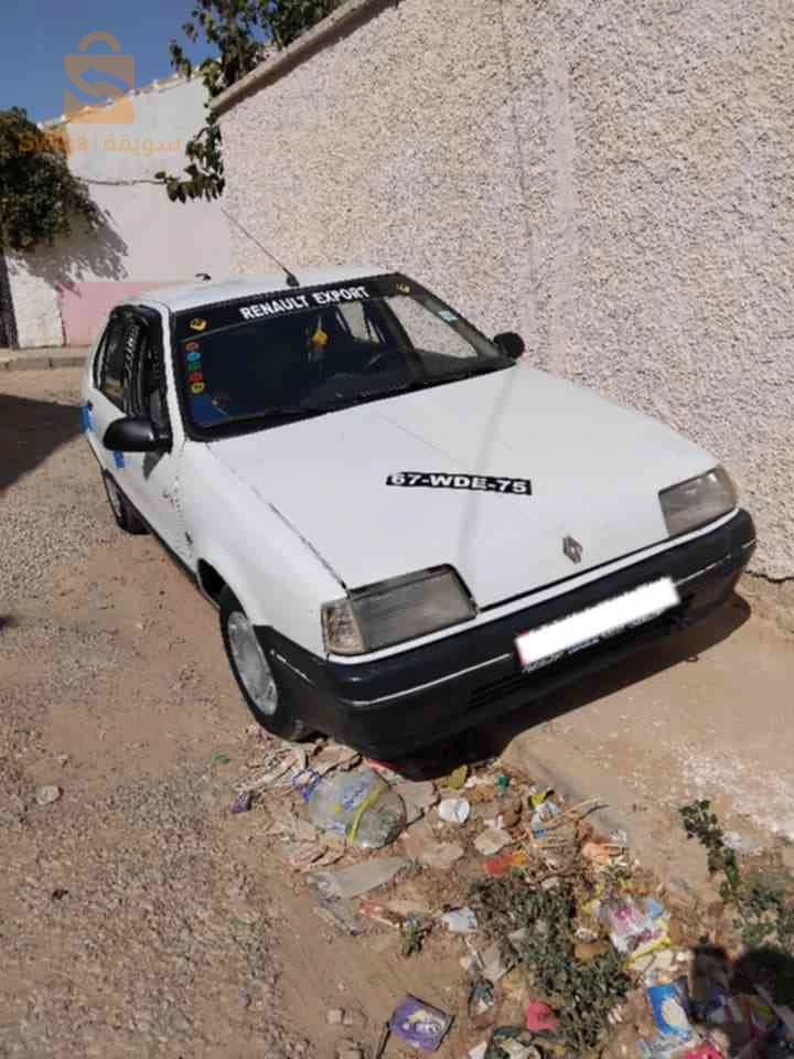رينو R 19 1990 38 تيسمسيلت