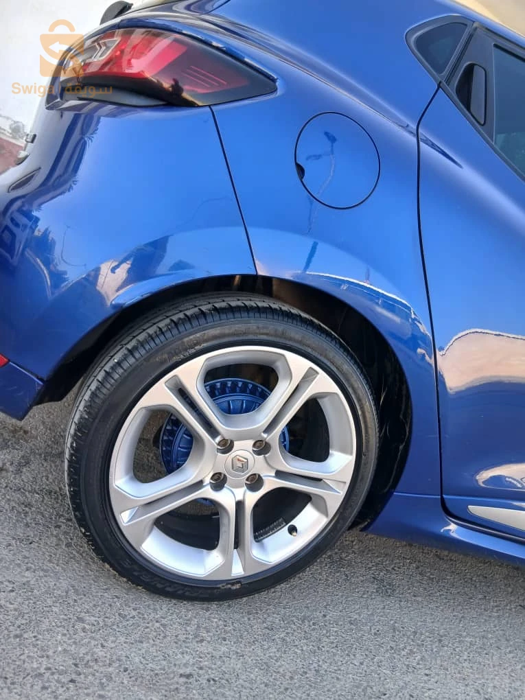 رينو Clio 4 2018 2 شلف